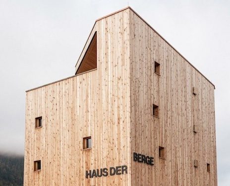 Haus der Berge - 2D Illustration und Animation